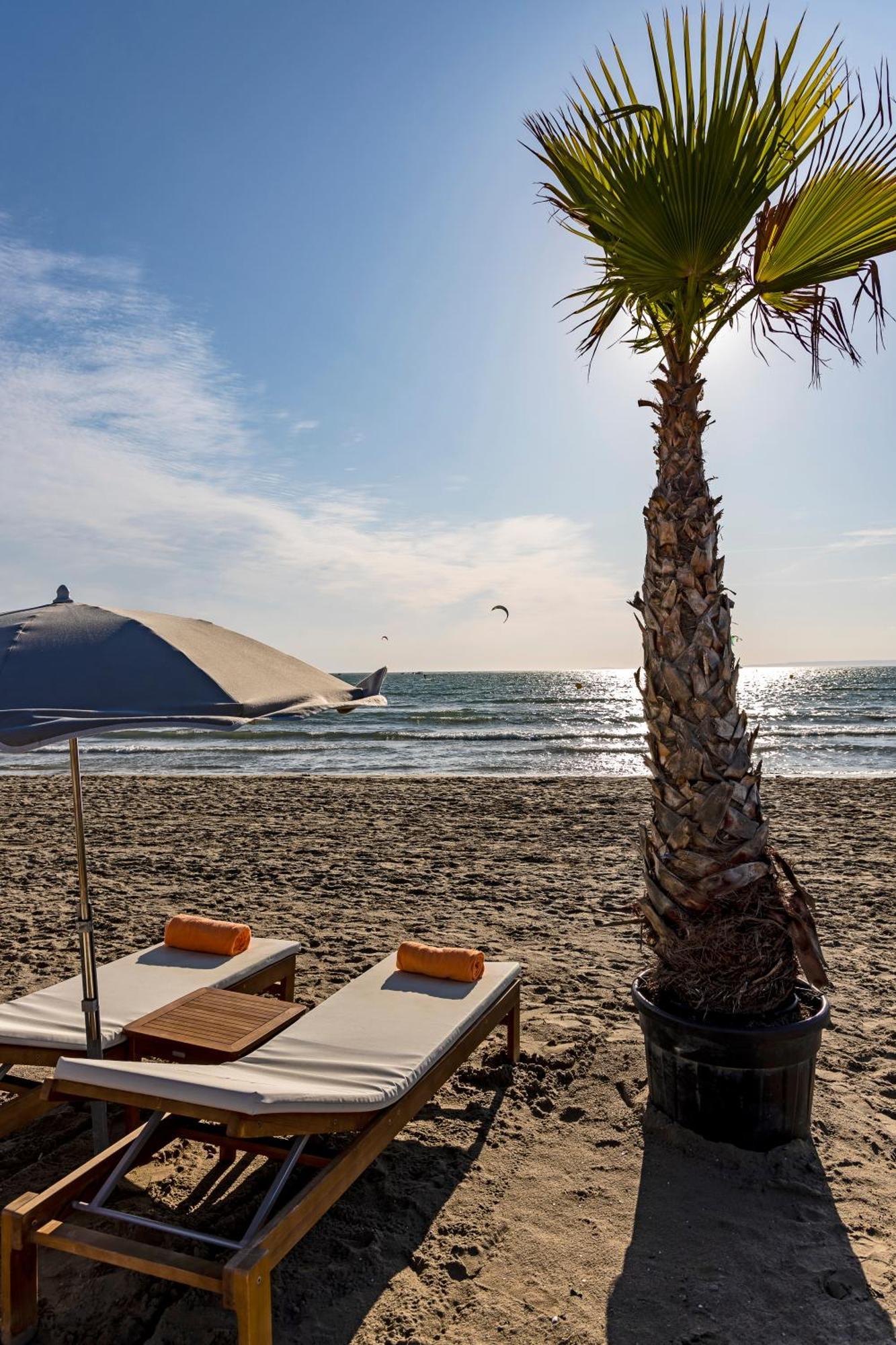 לה-גרו-דו-רואה Thalazur Port-Camargue - Hotel & Spa מראה חיצוני תמונה